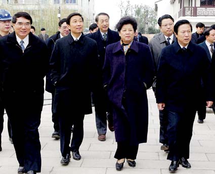 28届世界遗产大会筹备工作启动 <em>陈至立</em>出席