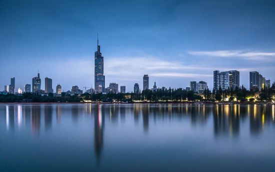 悦见江来 南京喜提新主城 悦江府与时代共进