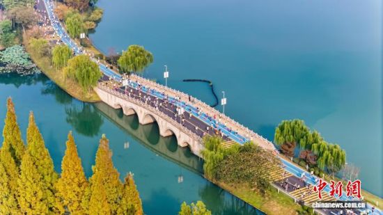 赛道将滨湖核心景致串联成线。滨湖区委宣传部供图 赛道将滨湖核心景致串联成线。滨湖区委宣传部供图