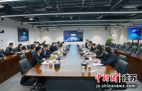 图说 常州与咪咕公司座谈 共探“文体旅+AI”合作新机遇。 浩华摄 图说 常州与咪咕公司座谈 共探“文体旅+AI”合作新机遇。 浩华摄