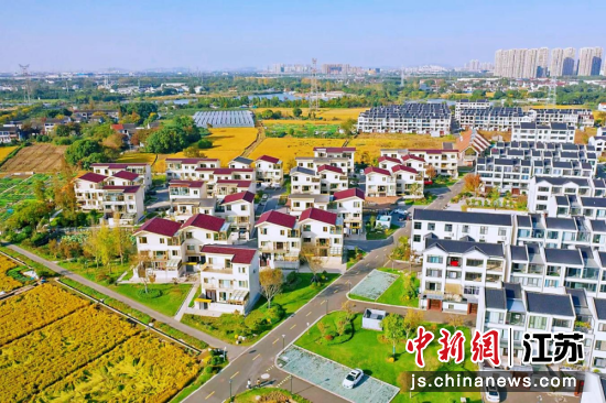 美丽乡村俯瞰。无锡市乡村投资振兴有限公司 供图 美丽乡村俯瞰。无锡市乡村投资振兴有限公司 供图