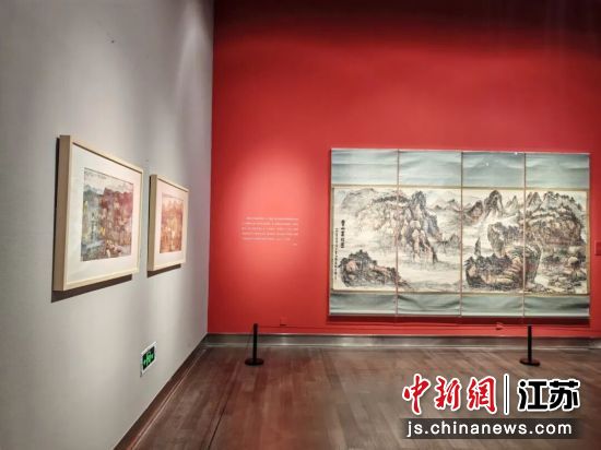 赖少其的作品气势磅礴,格调高雅。周君摄 赖少其的作品气势磅礴,格调高雅。周君摄