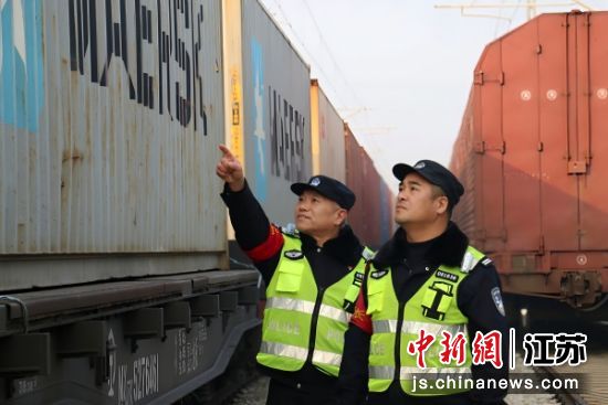 1��3�գ��к�կվ�ɳ������ڻ�����չ��ȫ��顣����������ͼ