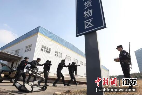 �Ͼ���·��������չ����Ӧ������������������ �� ��