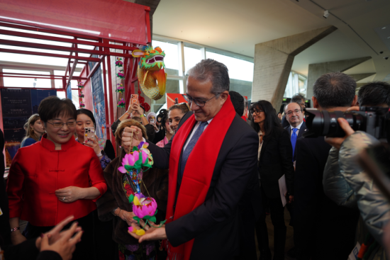 ���Ϲ��̿�����֯�ܸ��¹����¡���������ػ��Ʋʾ�տ���������ռ�����صĽ����Ļ��ں���ʾ����