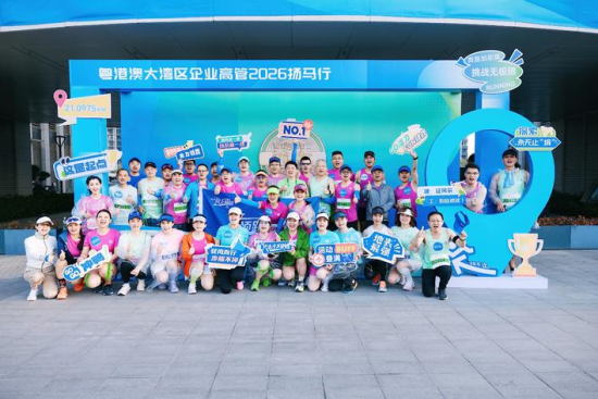 ���˺�Ӱ�� �ܷ��߹�ͼ