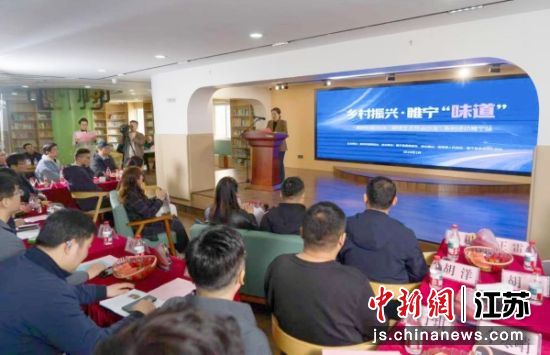 沙龙研讨。武佩剑 摄 沙龙研讨。武佩剑 摄