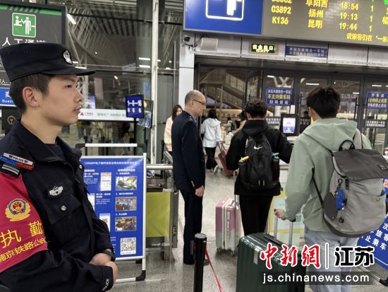 ���ں򳵴���ά������������ ��