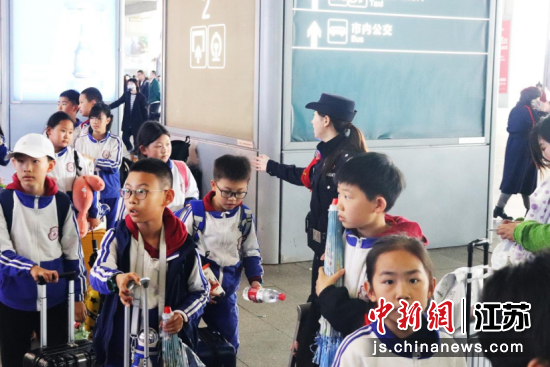 ��������ѧ�Ŷӽ�վ���Ͼ���·�������Ͼ���վ�ɳ��� ��ͼ