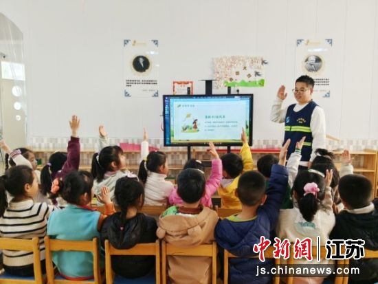 ��������ͯ�� ���װ�ɳ�����ֳ��� ��ܰ԰���� ��ͼ