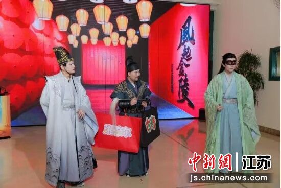 �Ͼ��л����������style�����ĳ���ʽ���ա�������꡷Ƭ�Ρ��Ͼ������ռ��� ��ͼ