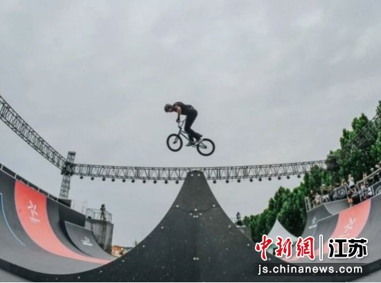 BMXС�ֳ������������Ͼ��������� ��ͼ