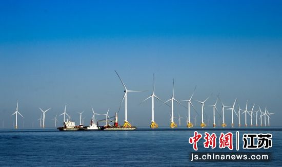盐城海上风电。盐城市委宣传部 供图 盐城海上风电。盐城市委宣传部 供图