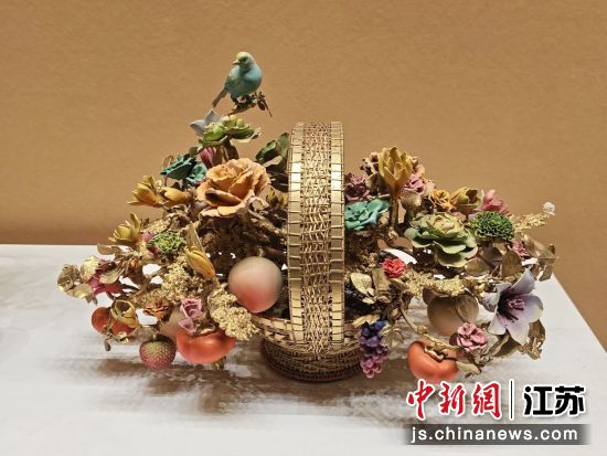 图为展出的作品。孙权 摄 图为展出的作品。孙权 摄