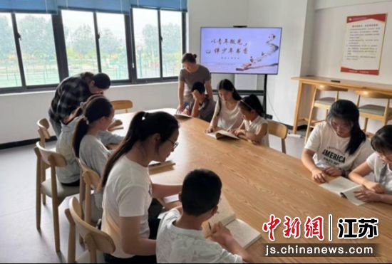 共读共享,浸润书香成长。滨海县八巨镇 供图 共读共享,浸润书香成长。滨海县八巨镇 供图