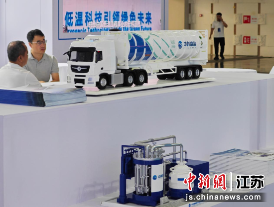 展览会现场。中新网记者 泱波 摄 展览会现场。中新网记者 泱波 摄