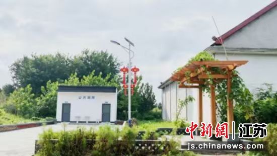 岗子村拆除残垣断壁和老旧旱厕,进行绿化。邳州市委宣传部 供图 岗子村拆除残垣断壁和老旧旱厕,进行绿化。邳州市委宣传部 供图