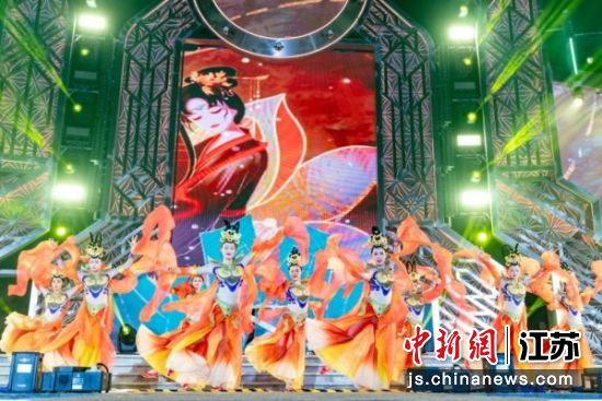 《汉宫秋月舞》。徐州方特 供图 《汉宫秋月舞》。徐州方特 供图
