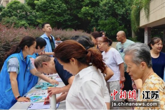 活动现场。南京江北新区顶山街道综合行政执法和安全生产监督管理办公室 供图 活动现场。南京江北新区顶山街道综合行政执法和安全生产监督管理办公室 供图