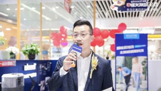 苏宁易购开放平台经营集团副总裁郭晓伟现场致辞。