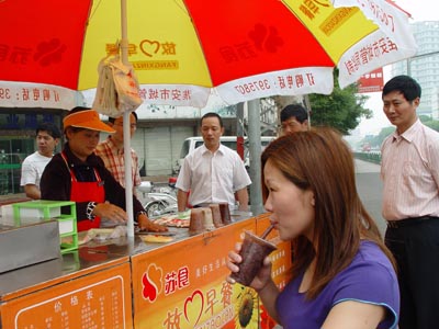 兰州城管暴力执法再次提醒取证的重要性_城