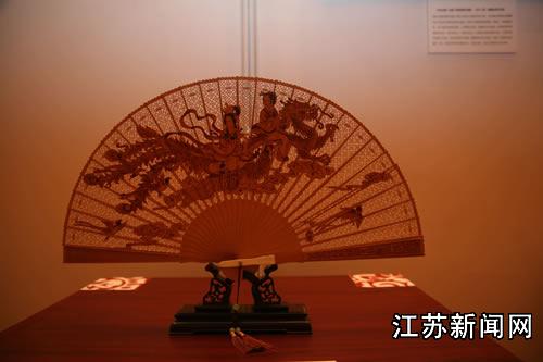 相约世博 江苏旅游特色纪念品在上海展出(组图