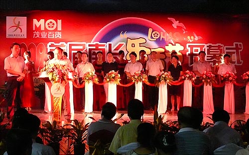 无锡现有人口_明天起,无锡人将要身价暴涨啦(2)