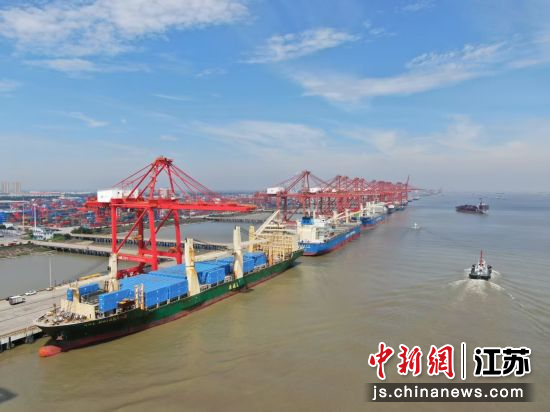 ̫�ָۡ�̫�ֺ��¾� ��ͼ