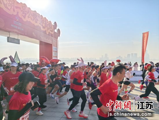 ��Ҵ��Ŷ���һ���������ǰ���ܡ�