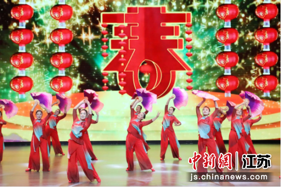 ��������Ŷӵ�̨���ݽ�Ŀ�����ս����㲥 ��ͼ