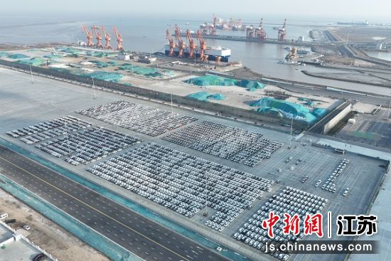 ������װ��������ĺ�⡱�ֿ����γǸ۱������������� ��