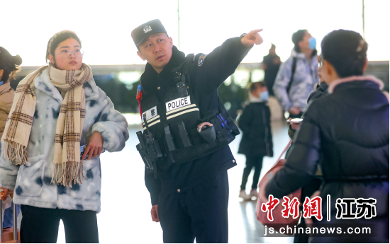 2��2�գ��Ͼ���·�������Ͼ���վ�ɳ���������·�Ͼ���վ�򳵴�����Ϊ�ÿ�ָ�������������� �� ��