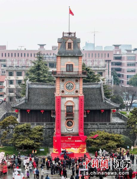 ��ͨ������¥���Ͼ޷�������Ǯ�̻� ��