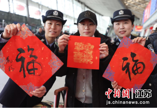 �Ͼ���·�������Ͼ�վ�ɳ��������á����������ÿͺ�Ӱ������������ �� ��