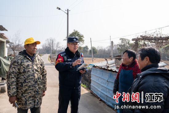 2��11�գ��Ͼ���·��������վ�ɳ����������и������ռ�ׯ��Դ��������·��ȫ֪ʶ��������� ��