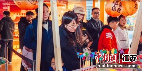 ���ݾ�����Χ�ơ���ζ�����⣬�߻��˳�30�������ݾ����� ��ͼ