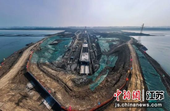 �����뺣ˮ�����ڹ����γǶ�ʩ���ֳ����γ���ˮ���� ��ͼ