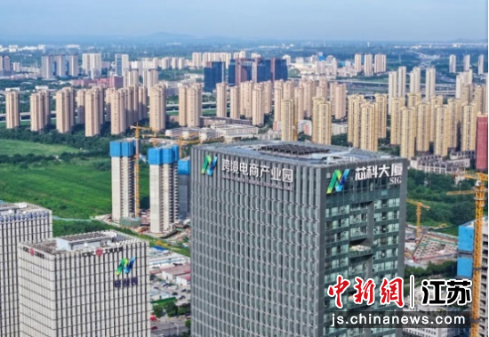 �Ͼ���������о�ƿ羳���̲�ҵ԰���й��Ͼ�������������ίԱ��������ͳս�� ��ͼ