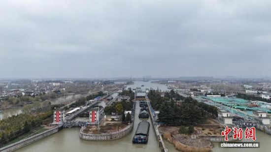 �������˺��ձ�������Ҫ�ġ��ʺ���֮һ������բӭ���ں��˸߷塣��� ��