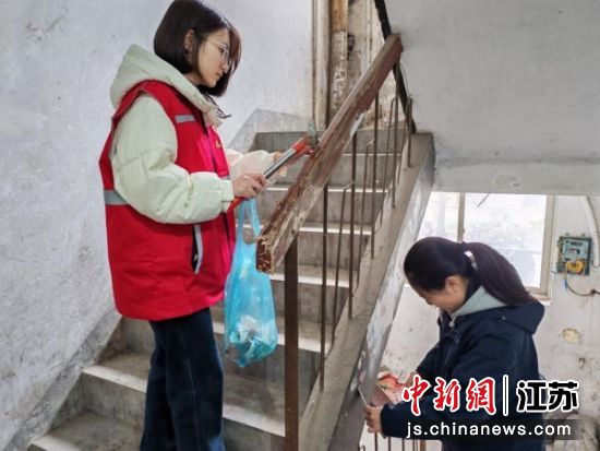 ־Ը�ߡ�����Ա����Υ��С��档 ͭ������ ��ͼ