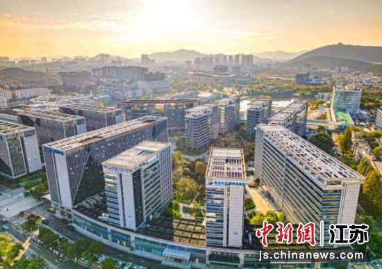 ���ջ����Ƽ��ǡ�������Ȫɽ��ί������ ��ͼ