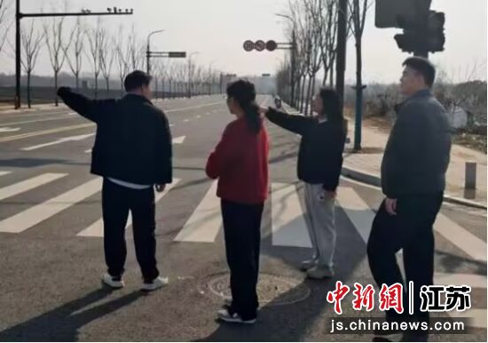 ������Ա�ֳ���չ���С��Ͼ����껨̨�����ݾ� ��ͼ