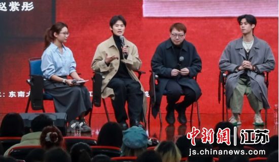 ��ְ��Ա����ڻ������������մ��Ժ ��ͼ