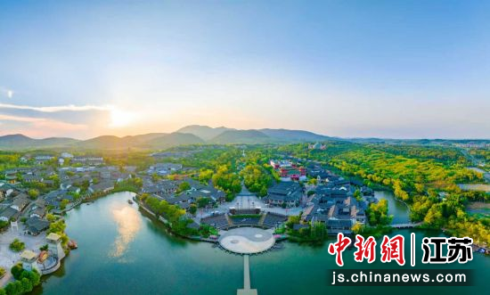 �����κ��Ǻ���ͼ��ʷ�� ��