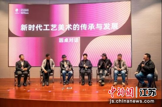 Բ���Ի����ڡ��Ͼ�����ѧԺ ��ͼ