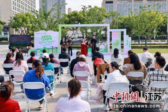 ���ļ��ֶ������������ȫ���Ķ�ϵ�л�ֳ�����ɽ������ ��ͼ