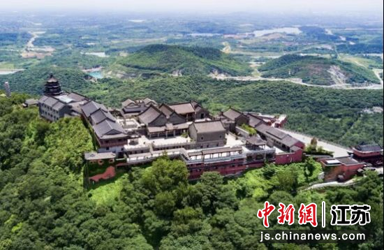 ���ľ���éɽ�����򸣹���������ɽ��������ΰ׳�ۡ����������� �� ��