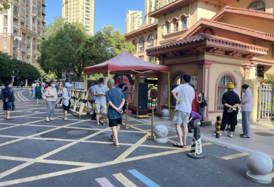 南京江北新区沿江街道办事处对启学巷、启隆巷进行出新整治后的效果。沙秋越 摄