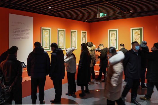 展览依循穆夏的生活变迁与艺术发展脉络,全面诠释了穆夏的美学风格与新艺术运动带来的影响。