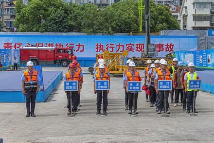 本次演练促进全区安全生产形势平稳有序推进,增强企业员工的安全意识和应急处置能力。(李慎凯 摄)